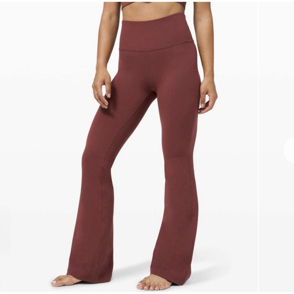 Lululemon Groove Pant Flare Super High Rise Nulu Savannah Size 6 32.5 Excellent
